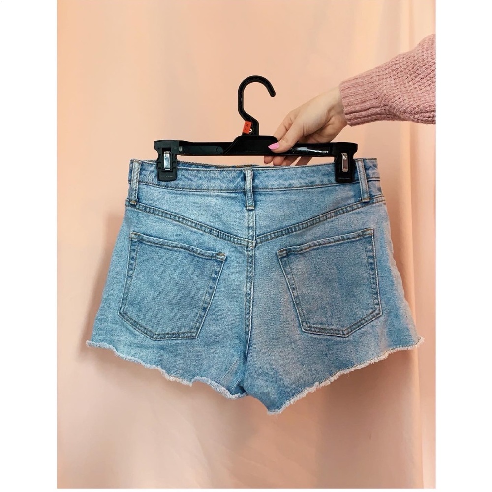 lightwash Jean shorts